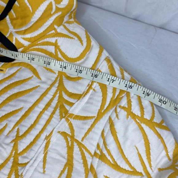 Trimdin Artisan Reversible Fabric Yellow Patterned Women's Jacket - Picture 11 of 12